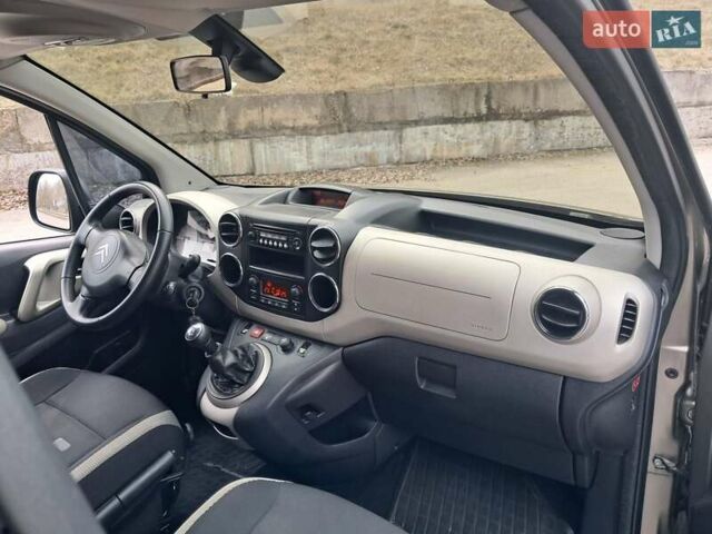 Коричневый Ситроен Берлинго, объемом двигателя 1.6 л и пробегом 191 тыс. км за 8950 $, фото 31 на Automoto.ua