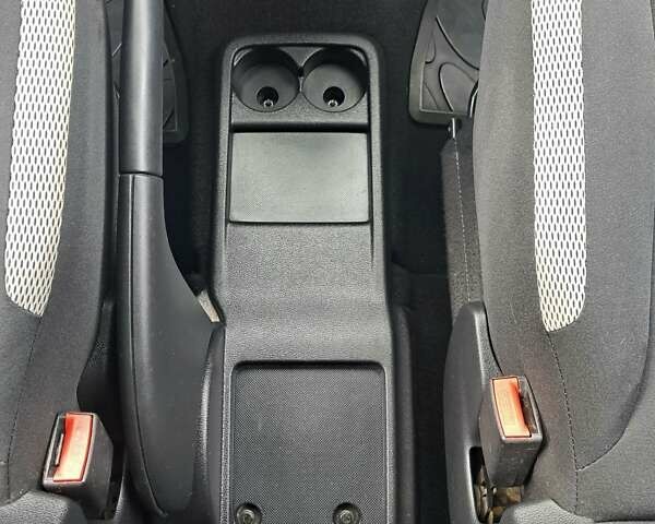 Коричневый Ситроен Берлинго, объемом двигателя 1.6 л и пробегом 191 тыс. км за 8950 $, фото 47 на Automoto.ua