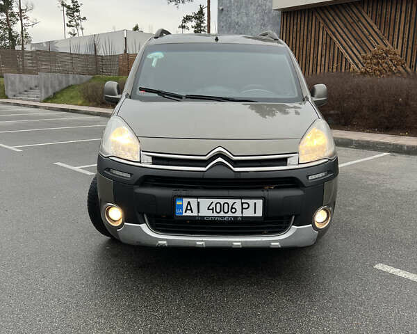 Коричневый Ситроен Берлинго, объемом двигателя 1.56 л и пробегом 383 тыс. км за 7000 $, фото 2 на Automoto.ua