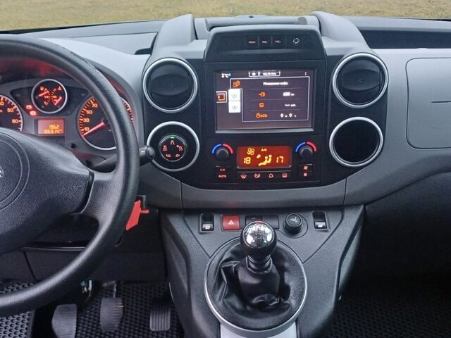 Коричневий Сітроен Берлінго, об'ємом двигуна 1.6 л та пробігом 187 тис. км за 13500 $, фото 6 на Automoto.ua