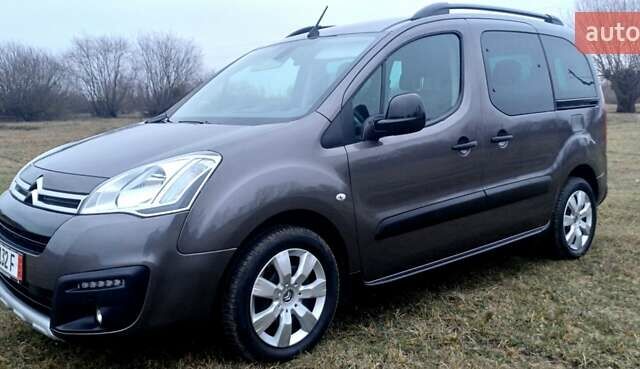 Коричневый Ситроен Берлинго, объемом двигателя 1.6 л и пробегом 186 тыс. км за 13500 $, фото 9 на Automoto.ua