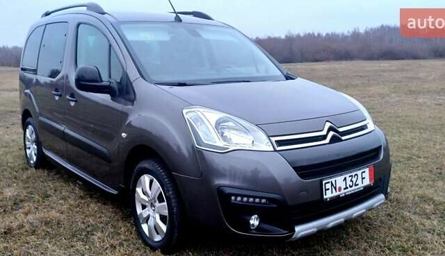 Коричневый Ситроен Берлинго, объемом двигателя 1.6 л и пробегом 186 тыс. км за 13500 $, фото 4 на Automoto.ua