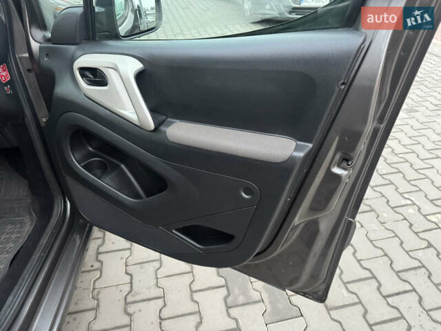 Коричневий Сітроен Берлінго, об'ємом двигуна 1.6 л та пробігом 195 тис. км за 9800 $, фото 9 на Automoto.ua