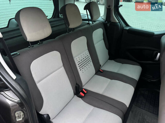 Коричневий Сітроен Берлінго, об'ємом двигуна 1.6 л та пробігом 195 тис. км за 9800 $, фото 15 на Automoto.ua