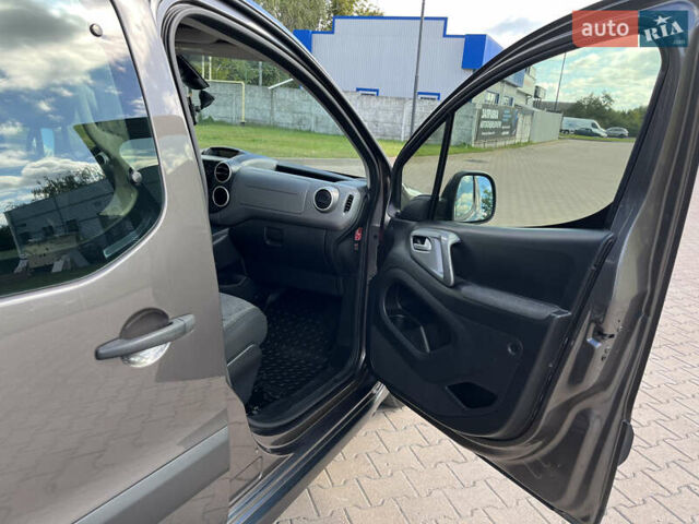 Коричневий Сітроен Берлінго, об'ємом двигуна 1.56 л та пробігом 237 тис. км за 9900 $, фото 8 на Automoto.ua