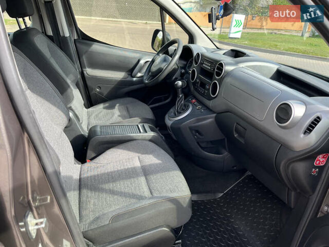 Коричневий Сітроен Берлінго, об'ємом двигуна 1.56 л та пробігом 237 тис. км за 9900 $, фото 10 на Automoto.ua