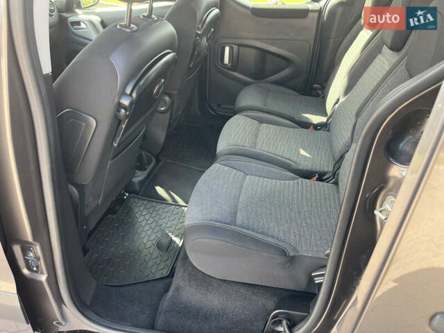 Коричневий Сітроен Берлінго, об'ємом двигуна 1.56 л та пробігом 237 тис. км за 9900 $, фото 13 на Automoto.ua