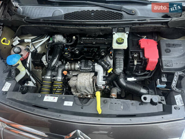 Коричневий Сітроен Берлінго, об'ємом двигуна 1.6 л та пробігом 195 тис. км за 9800 $, фото 19 на Automoto.ua