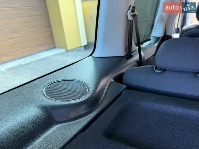 Коричневый Ситроен Берлинго, объемом двигателя 1.6 л и пробегом 182 тыс. км за 11950 $, фото 147 на Automoto.ua