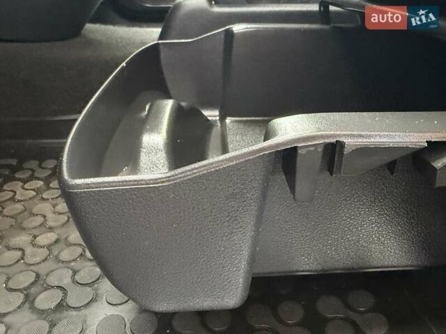 Коричневый Ситроен Берлинго, объемом двигателя 1.6 л и пробегом 182 тыс. км за 11950 $, фото 90 на Automoto.ua