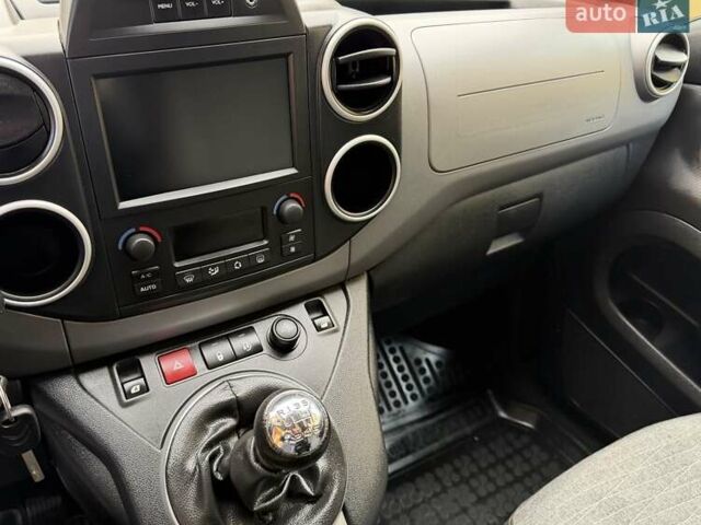 Коричневый Ситроен Берлинго, объемом двигателя 1.6 л и пробегом 182 тыс. км за 11950 $, фото 97 на Automoto.ua