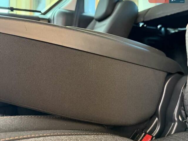 Коричневый Ситроен Берлинго, объемом двигателя 1.6 л и пробегом 182 тыс. км за 11950 $, фото 138 на Automoto.ua