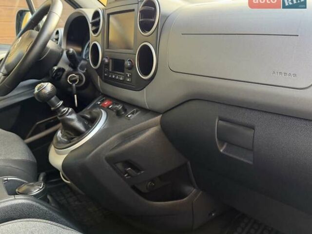 Коричневый Ситроен Берлинго, объемом двигателя 1.6 л и пробегом 182 тыс. км за 11950 $, фото 169 на Automoto.ua