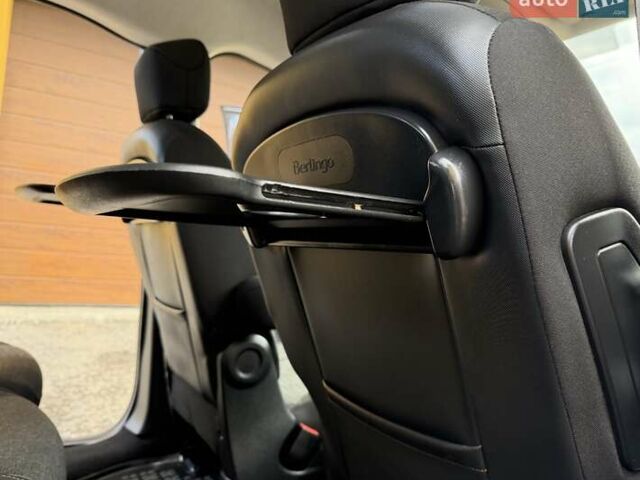 Коричневый Ситроен Берлинго, объемом двигателя 1.6 л и пробегом 182 тыс. км за 11950 $, фото 77 на Automoto.ua