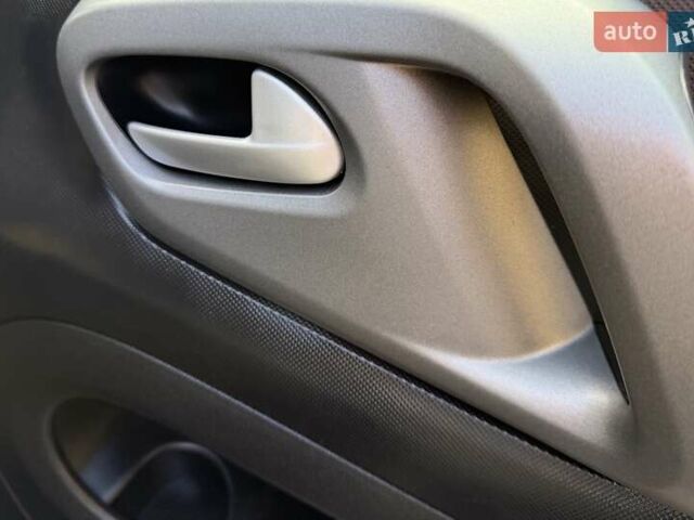 Коричневый Ситроен Берлинго, объемом двигателя 1.6 л и пробегом 182 тыс. км за 11950 $, фото 171 на Automoto.ua