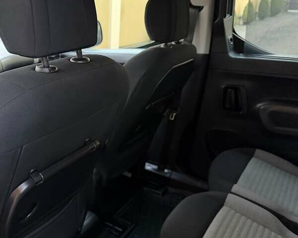 Коричневый Ситроен Берлинго, объемом двигателя 1.56 л и пробегом 138 тыс. км за 16750 $, фото 95 на Automoto.ua