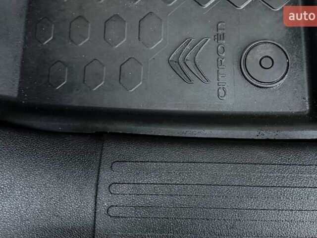 Коричневый Ситроен Берлинго, объемом двигателя 1.56 л и пробегом 138 тыс. км за 16750 $, фото 62 на Automoto.ua