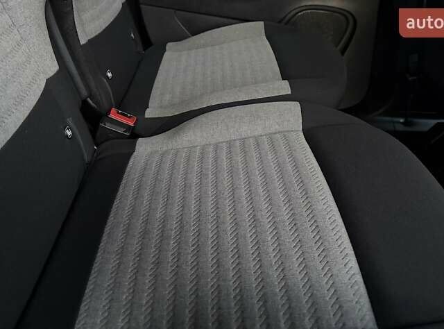 Коричневый Ситроен Берлинго, объемом двигателя 1.56 л и пробегом 138 тыс. км за 16750 $, фото 119 на Automoto.ua