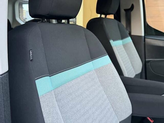 Коричневый Ситроен Берлинго, объемом двигателя 1.56 л и пробегом 138 тыс. км за 16750 $, фото 126 на Automoto.ua