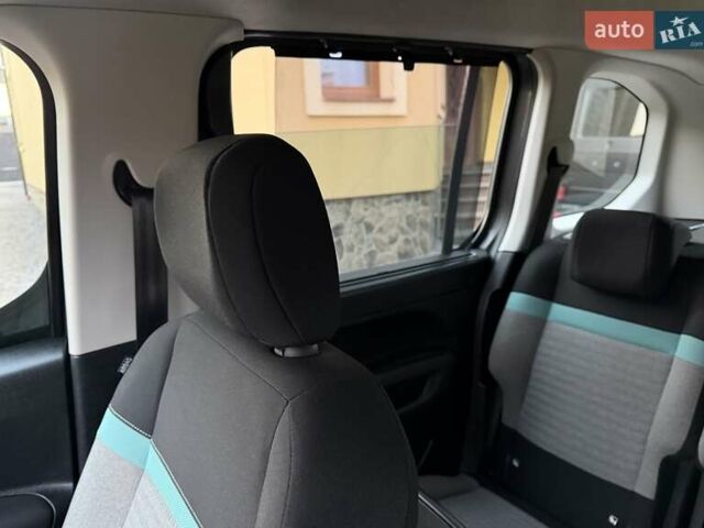 Коричневый Ситроен Берлинго, объемом двигателя 1.56 л и пробегом 138 тыс. км за 16750 $, фото 82 на Automoto.ua