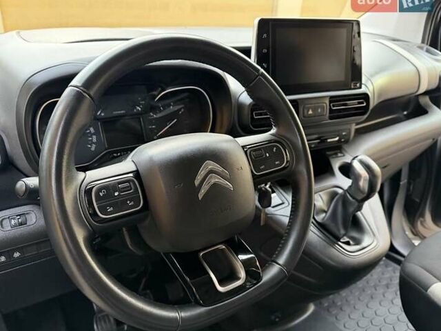 Коричневый Ситроен Берлинго, объемом двигателя 1.56 л и пробегом 138 тыс. км за 16750 $, фото 35 на Automoto.ua