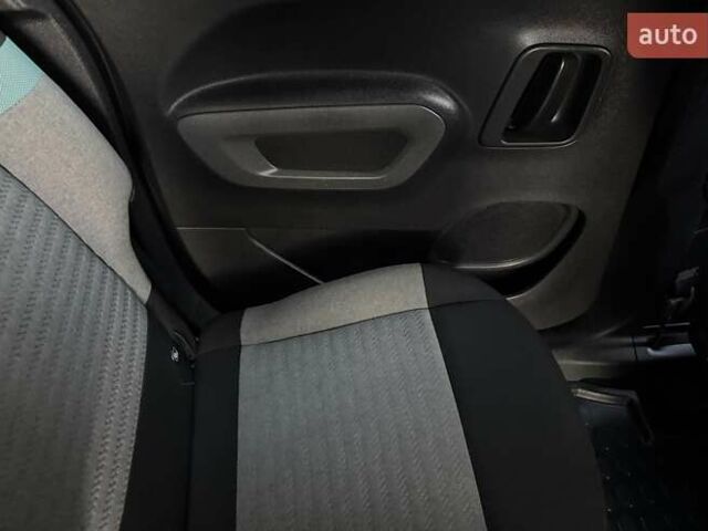 Коричневый Ситроен Берлинго, объемом двигателя 1.56 л и пробегом 138 тыс. км за 16750 $, фото 121 на Automoto.ua