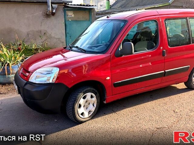 Червоний Сітроен Берлінго, об'ємом двигуна 1.4 л та пробігом 85 тис. км за 5000 $, фото 6 на Automoto.ua