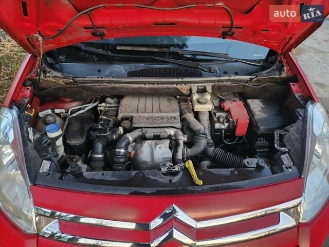 Красный Ситроен Берлинго, объемом двигателя 1 л и пробегом 140 тыс. км за 6000 $, фото 1 на Automoto.ua