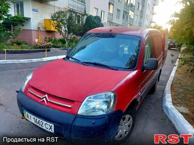 Красный Ситроен Берлинго, объемом двигателя 1.4 л и пробегом 487 тыс. км за 2300 $, фото 9 на Automoto.ua