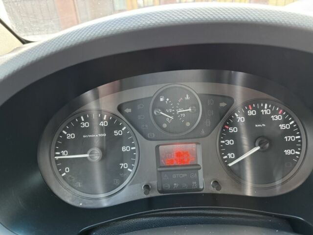 Красный Ситроен Берлинго, объемом двигателя 1.6 л и пробегом 87 тыс. км за 8300 $, фото 9 на Automoto.ua