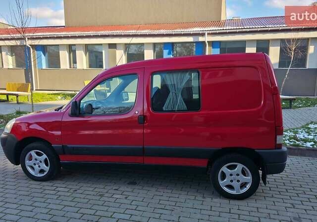 Красный Ситроен Берлинго, объемом двигателя 1.9 л и пробегом 300 тыс. км за 3550 $, фото 39 на Automoto.ua