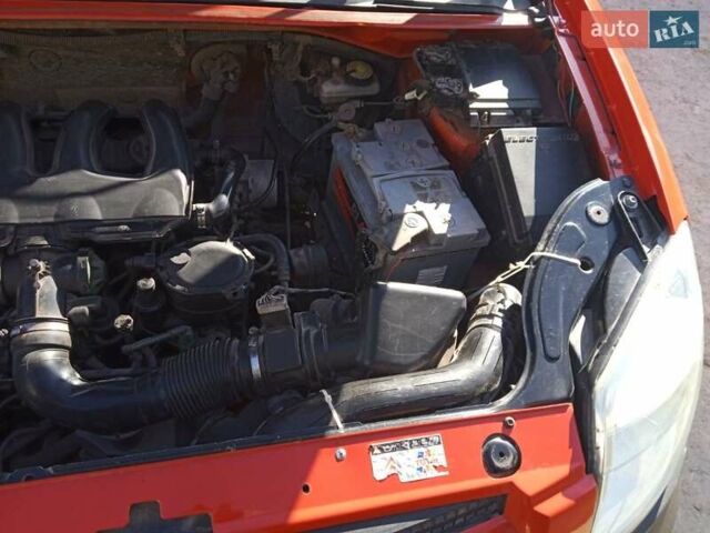 Червоний Сітроен Берлінго, об'ємом двигуна 1.91 л та пробігом 330 тис. км за 3200 $, фото 9 на Automoto.ua