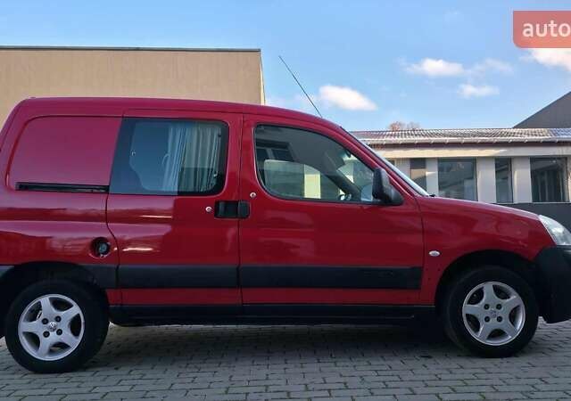 Красный Ситроен Берлинго, объемом двигателя 1.9 л и пробегом 300 тыс. км за 3550 $, фото 15 на Automoto.ua