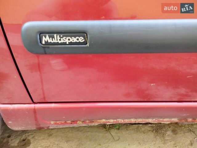 Красный Ситроен Берлинго, объемом двигателя 1.6 л и пробегом 290 тыс. км за 3500 $, фото 2 на Automoto.ua