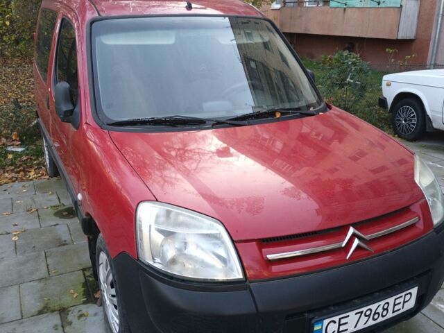Красный Ситроен Берлинго, объемом двигателя 2 л и пробегом 330 тыс. км за 4000 $, фото 2 на Automoto.ua