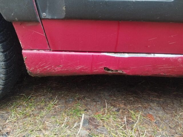 Красный Ситроен Берлинго, объемом двигателя 1.9 л и пробегом 500 тыс. км за 1600 $, фото 5 на Automoto.ua