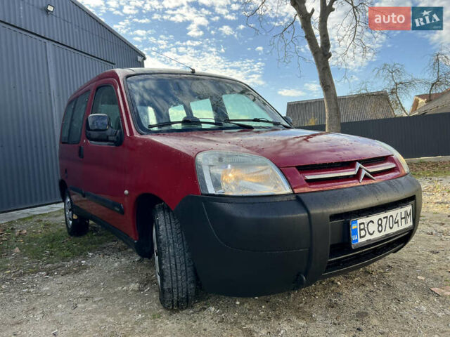 Червоний Сітроен Берлінго, об'ємом двигуна 1.87 л та пробігом 360 тис. км за 2999 $, фото 3 на Automoto.ua