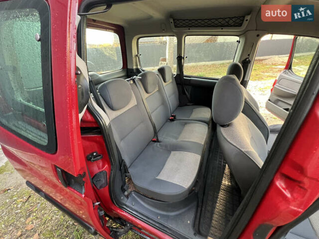 Червоний Сітроен Берлінго, об'ємом двигуна 1.87 л та пробігом 360 тис. км за 2999 $, фото 11 на Automoto.ua