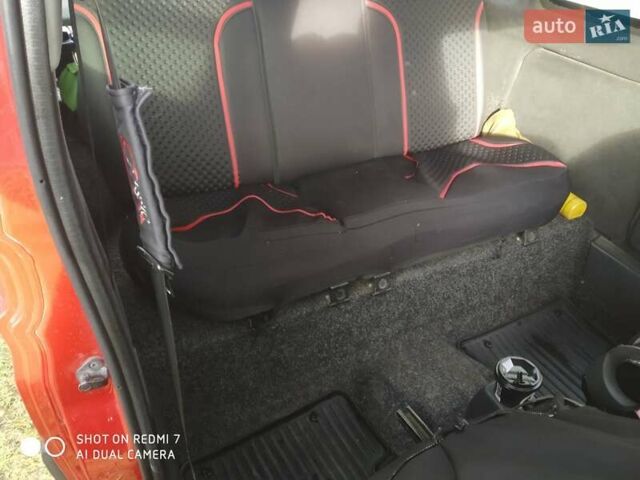 Червоний Сітроен Берлінго, об'ємом двигуна 1.87 л та пробігом 280 тис. км за 2700 $, фото 12 на Automoto.ua