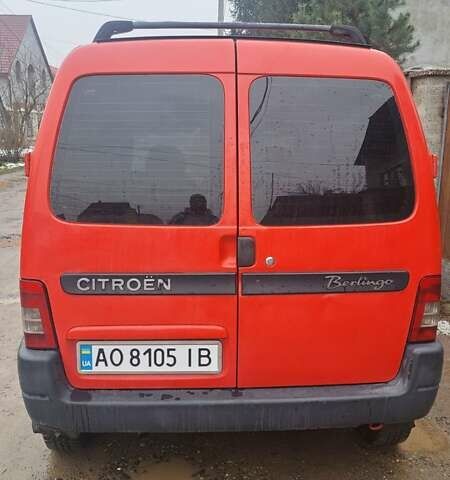 Красный Ситроен Берлинго, объемом двигателя 1.6 л и пробегом 300 тыс. км за 3300 $, фото 10 на Automoto.ua