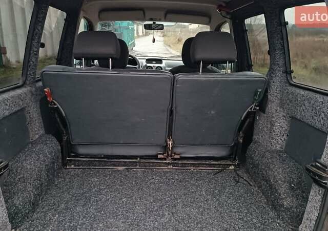 Красный Ситроен Берлинго, объемом двигателя 1.6 л и пробегом 204 тыс. км за 3850 $, фото 50 на Automoto.ua