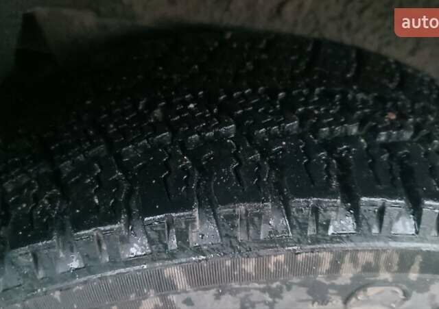 Красный Ситроен Берлинго, объемом двигателя 1.6 л и пробегом 204 тыс. км за 3850 $, фото 72 на Automoto.ua