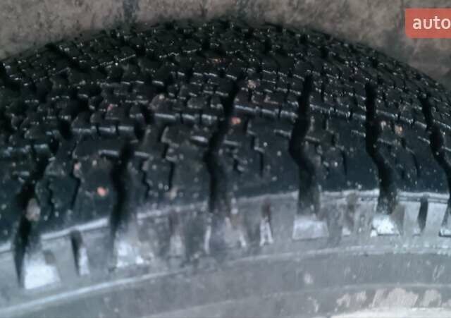 Красный Ситроен Берлинго, объемом двигателя 1.6 л и пробегом 204 тыс. км за 3850 $, фото 66 на Automoto.ua