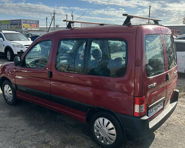 Ситроен Берлинго 2009 в Харькове на Automoto.ua Красный Ситроен Берлинго, объемом двигателя 1.4 л и пробегом 259 тыс. км за 4100 $, фото 4 на Automoto.ua