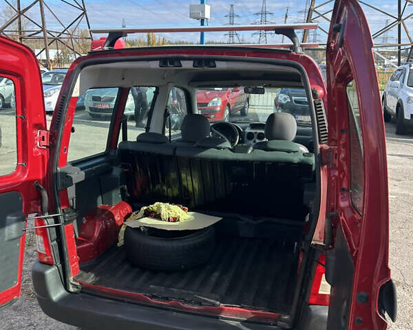 Ситроен Берлинго 2009 в Харькове на Automoto.ua Красный Ситроен Берлинго, объемом двигателя 1.4 л и пробегом 259 тыс. км за 4100 $, фото 8 на Automoto.ua