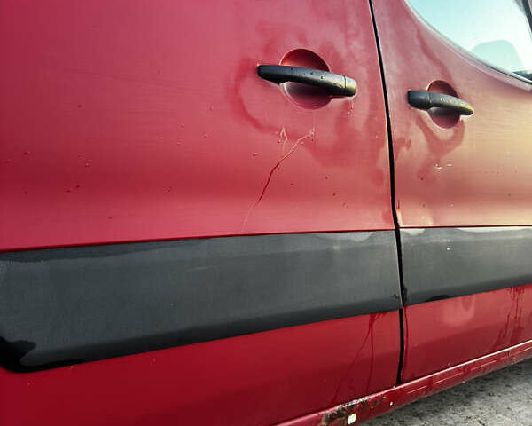 Красный Ситроен Берлинго, объемом двигателя 1.6 л и пробегом 286 тыс. км за 3850 $, фото 5 на Automoto.ua