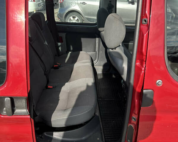 Ситроен Берлинго 2009 в Харькове на Automoto.ua Красный Ситроен Берлинго, объемом двигателя 1.4 л и пробегом 259 тыс. км за 4100 $, фото 7 на Automoto.ua