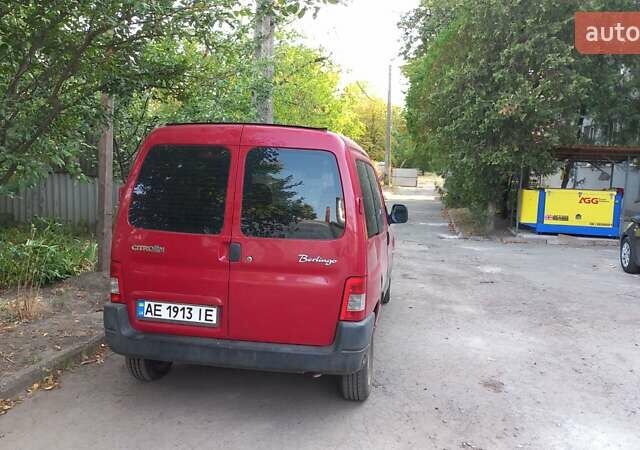 Червоний Сітроен Берлінго, об'ємом двигуна 1.36 л та пробігом 177 тис. км за 3900 $, фото 8 на Automoto.ua