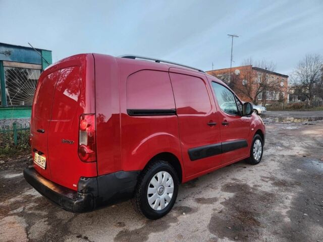 Красный Ситроен Берлинго, объемом двигателя 1 л и пробегом 140 тыс. км за 6000 $, фото 4 на Automoto.ua