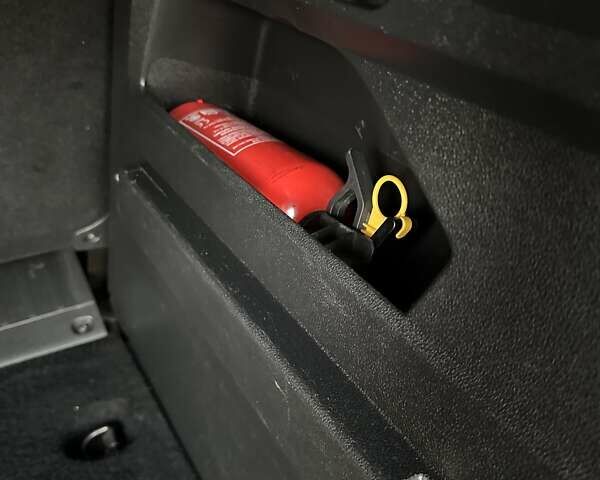Сітроен Берлінго 2020 у Стрые на Automoto.ua Червоний Сітроен Берлінго, об'ємом двигуна 1.5 л та пробігом 172 тис. км за 15350 $, фото 114 на Automoto.ua